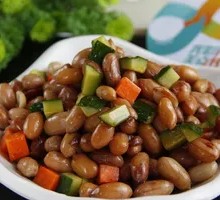 Mixed Salad with Chili Dressing