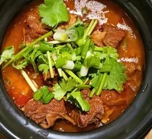 Pickled Pepper Beef Hot Pot Rice Noodles