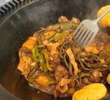 Stewed Free-Range Rooster in Iron Pot