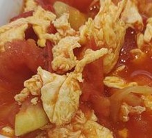 Scrambled Eggs with Tomatoes