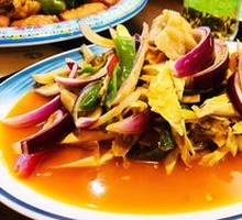 Xinjiang Spicy麻 Chicken