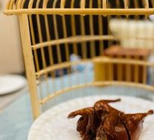 Crispy Glass-Braised Pigeon