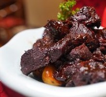 Eastern Slow-Cooked Beef