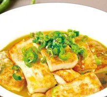 Stir-Fried Tofu with Leeks