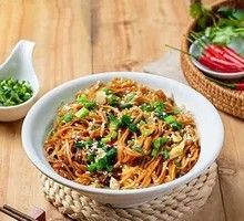 Scallion Oil Meat Sauce Noodles