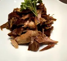 Five-Spice Shredded Roast Chicken