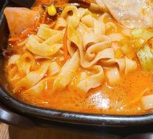 Axiang Tomato Rice Noodles