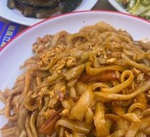 Tomato and Egg Fried Noodles