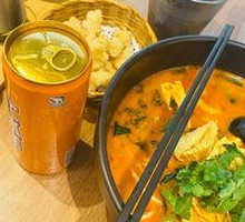 Fatty Sauce Small Pot Rice Noodles