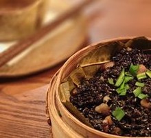 Black rice dish