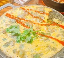 Traditional Oyster Omelette