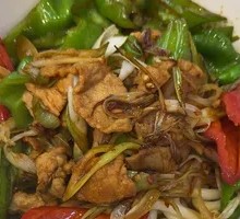 Homestyle Stir-Fried Pork with Noodles