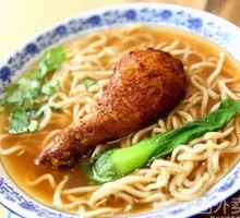 Spiced Braised Chicken Leg Noodles