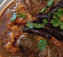 农家鲶鱼炖茄子