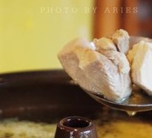 Bamboo Mushroom Steam Pot Chicken