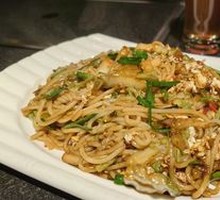 Kunming Street Stir-Fried Rice Noodles