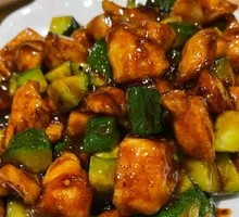 Stir-Fried Chicken with Sauce