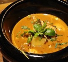 Slow-Cooked Seafood Soup