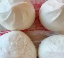 Flower-shaped Steamed Bun