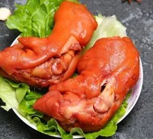 Flower-cut Pig's Trotter