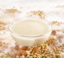 Freshly Ground Soy Milk