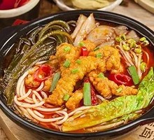 Spicy Pepper Pork Noodles
