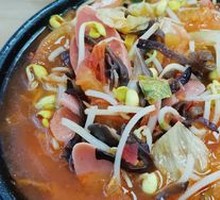 Tomato Ham Noodle Soup