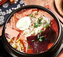 Braised Ham with Fresh Vegetables Rice Noodles