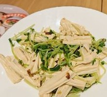 Fresh Pea Shoots with Tofu Skin