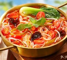 Copper Pot Tomato Sour Soup Rice Noodles