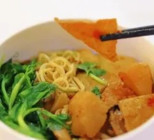 Sichuan-style Braised Noodles