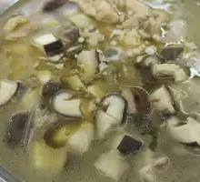 Stewed Chicken with Mushrooms in Pot