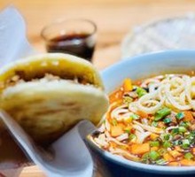 Qishan Sauce Noodles