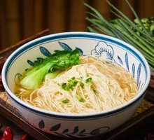Clear Soup Noodles
