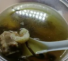 Kelp and Pork Bone Soup