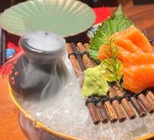 Salmon Sashimi