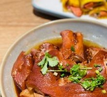 Stewed Pork Elbow Delight