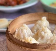 Crab Roe Steamed Bun