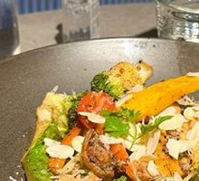 Grilled Seasonal Vegetable Salad