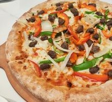 Beef Supreme Pizza
