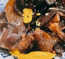 Cold-mixed black fungus