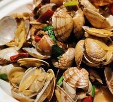 Spicy Stir-Fried Qingdao Clams