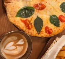 Garden Deluxe Cheese Pizza