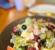 Garden Vegetable Chicken Salad