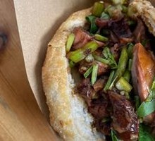 Hot Sliced Pork Elbow