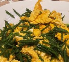 Sandy Onion Stir-fried with Local Eggs
