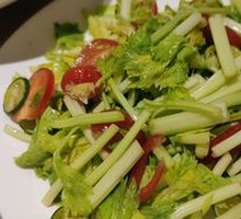 Crunchy Celery Hearts