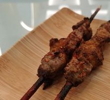 Traditional Lamb Skewers with Red Willow