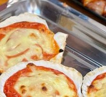 Classic Cheese Baked Scallops