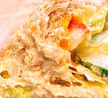 Aromatic Tuna Sandwich